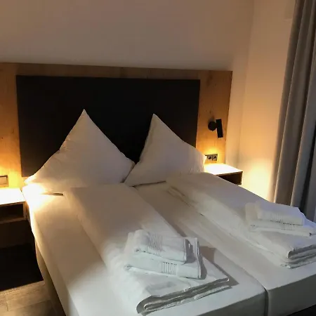 Han/Misafirhane Waldschloessl